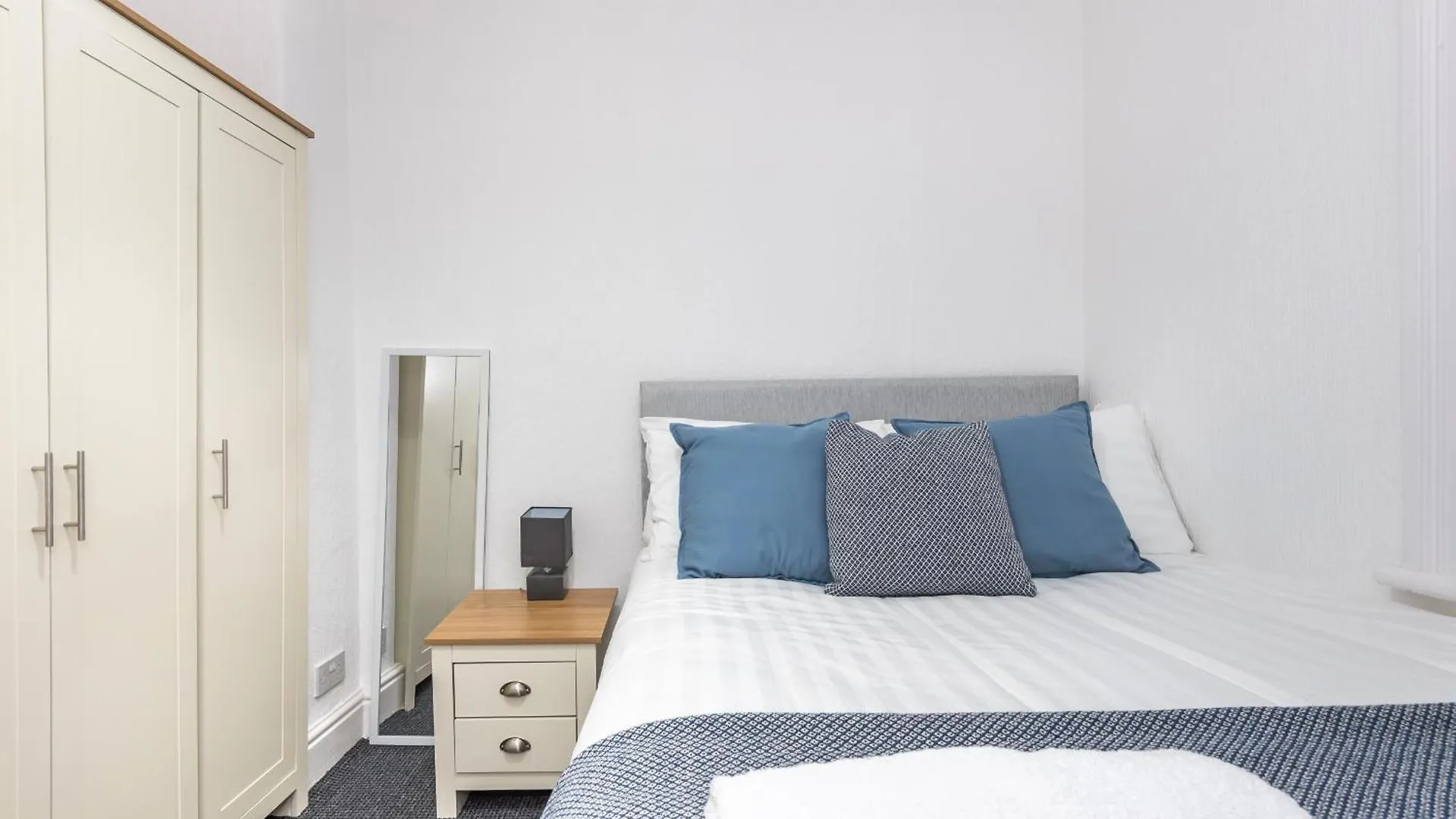 Velvet Coaster Apartments Blackpool