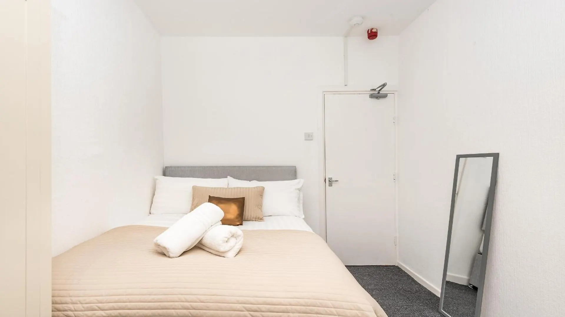 Velvet Coaster Apartments Blackpool